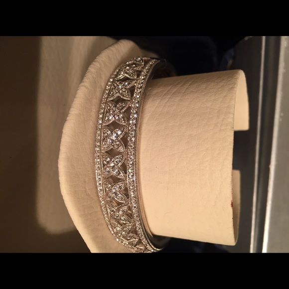 Nadri Crystal bangle from Mappins - Picture 2 of 6